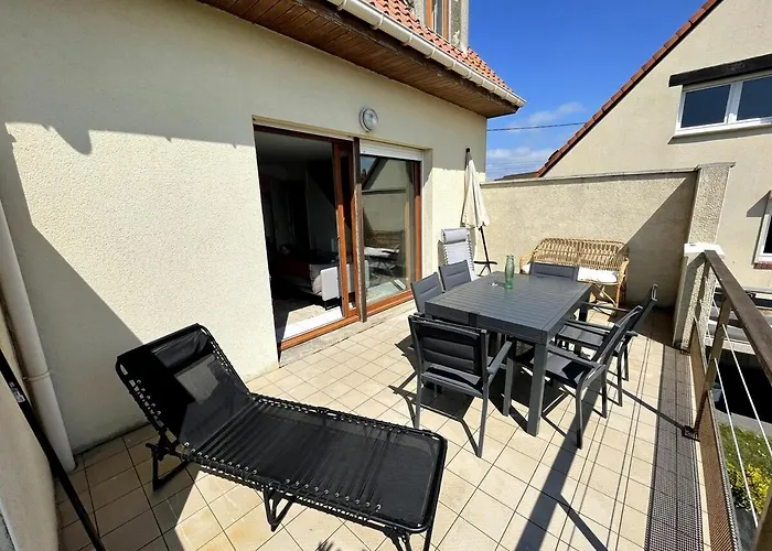 Holiday home Jolie Maison Proche De La